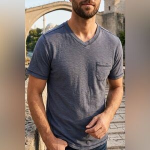 Daniel Cremieux Slub Knit V-Neck Pocket Tee - Blue - Medium